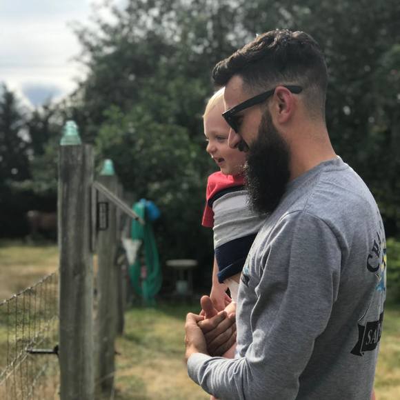 Profile Picture of Sam Rosenberg (@scrosenb) on Poshmark