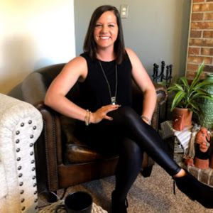 Profile Picture of Danielle Mangas (@daniellemangas) on Tiktok