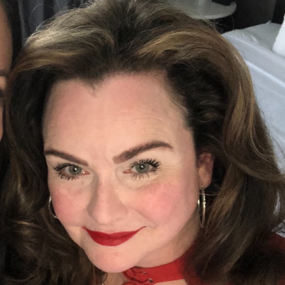 Profile Picture of Denise Flatow (@deniseflatow) on Poshmark