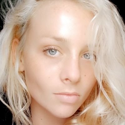Profile Picture of Kristina Barnes (@Kristin41328331) on Twitter