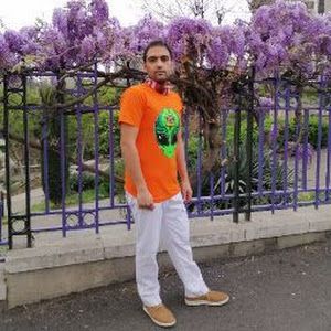 Profile Picture of ardeshirdaryani (@@ardeshirdaryani) on Tiktok