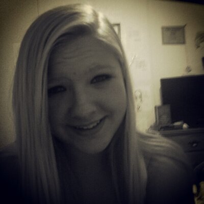 Profile Picture of Destiny Ludwig (@DessyDawn13) on Twitter