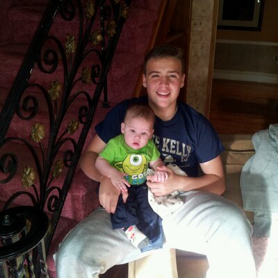 Profile Picture of Damian Schweizer (@Flyy_Guy4) on Twitter
