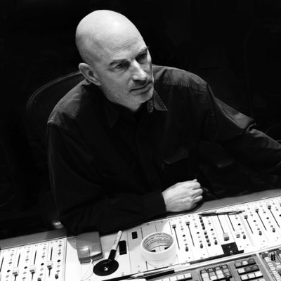 Profile Picture of David Bottrill (@thebottrill) on Twitter