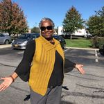 Profile Picture of Lois (@pickupstitch) on Instagram