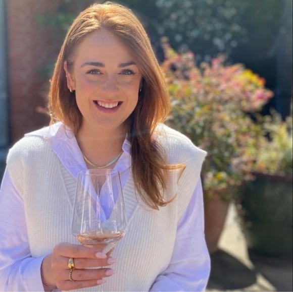 Profile Picture of Lauren Kerbs (@lak2014) on Poshmark