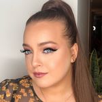 Profile Picture of Daniele Clifton 💋 (@d.r.clifton) on Instagram