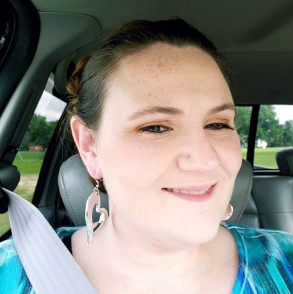 Profile Picture of Jo Perry (@joperry301) on Poshmark