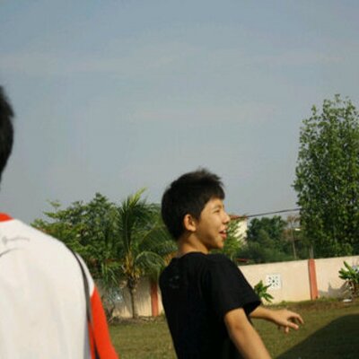 Profile Picture of Shine Carlon Twitter