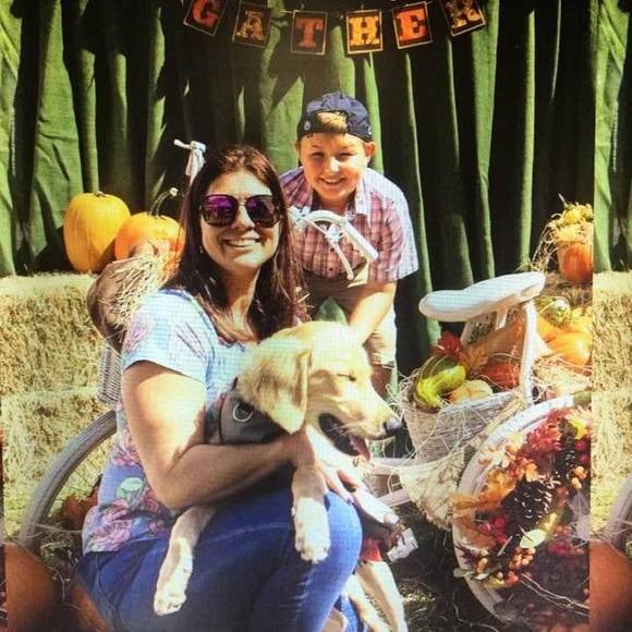 Profile Picture of Cindy Luksic (@racecafe23) on Poshmark
