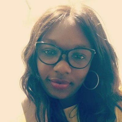 Profile Picture of Debra Coco (@debra_coco) on Twitter