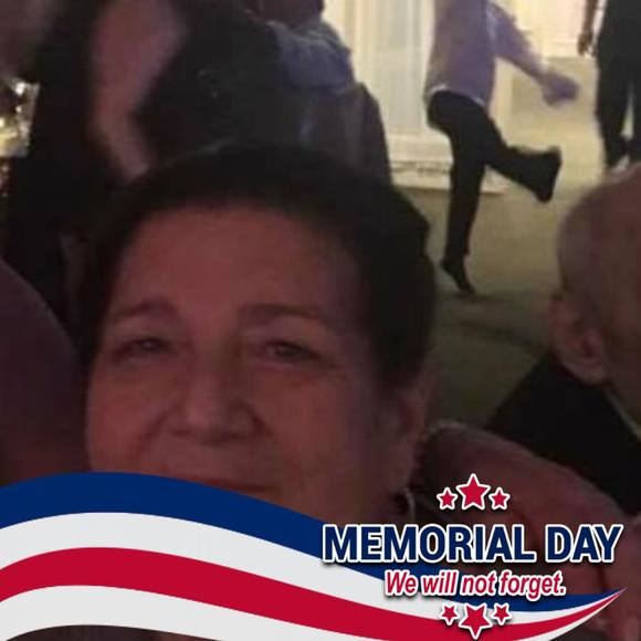 Profile Picture of Lillian Mollica (@lillith322) on Poshmark