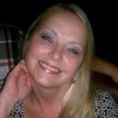 Profile Picture of Maria Litchfield (@lovesCarl4ever) on Twitter