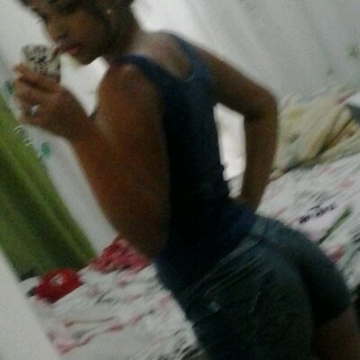 Profile Picture of Christina Dos Santos (@@chris_santos13) on Twitter