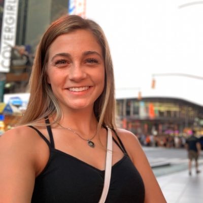 Profile Picture of Haley (@HaleyMarieGreer) on Twitter