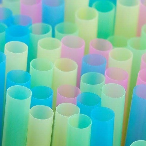 Profile Picture of Richard Pires (@statelessrich) on Poshmark