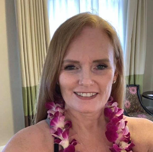 Profile Picture of Pamela Dixon (@pamelad70) on Poshmark