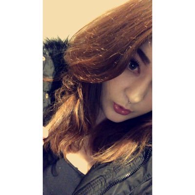 Profile Picture of Ithinkimlostatsea (@leahbingham97) on Twitter