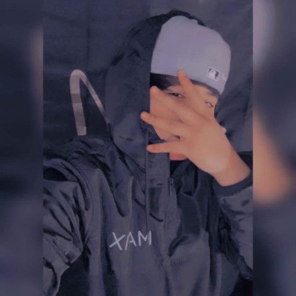 Profile Picture of Kolby Kolby (@kolbydumas123) on Poshmark