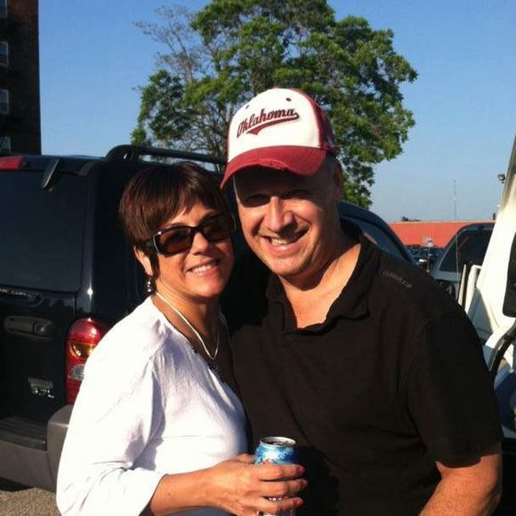 Profile Picture of Therese pierce Rosenhahn (@trosenhahn) on Poshmark