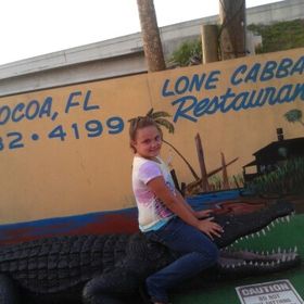 Bailey Bissett - Pinterest Profile Picture of Bailey Bissett (@Flipflip92) on Pinterest