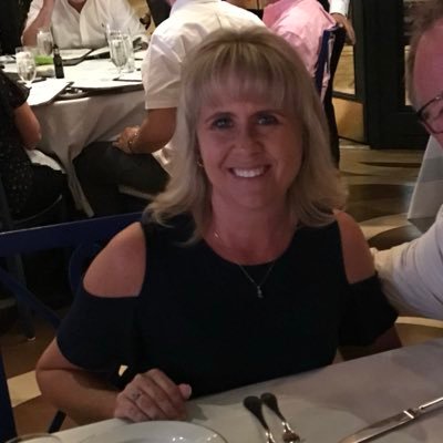 Profile Picture of Susan Grant (@SueQ84) on Twitter