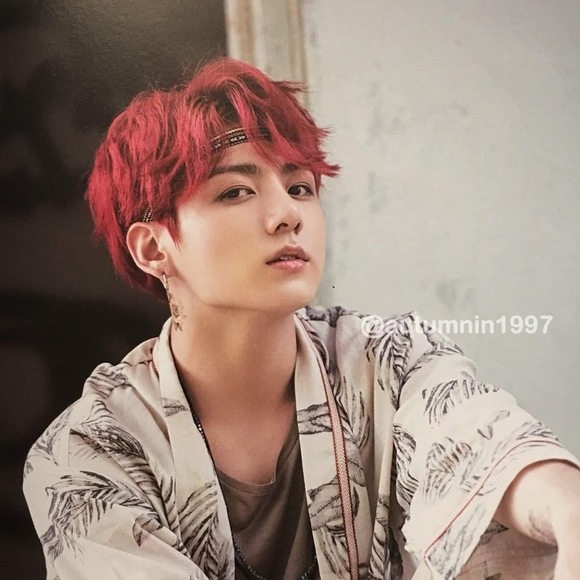 Profile Picture of Mykeya Yuhas (@mykeyayuhas4454) on Poshmark