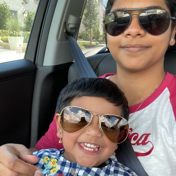 Profile Picture of Snitha Kosaraju (@snithakosaraju) on Poshmark