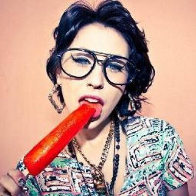 Profile Picture of Not Liz Lemon (@LisaKillBill) on Twitter
