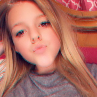 Profile Picture of Brooklynn James (@brooklynn_12) on Twitter