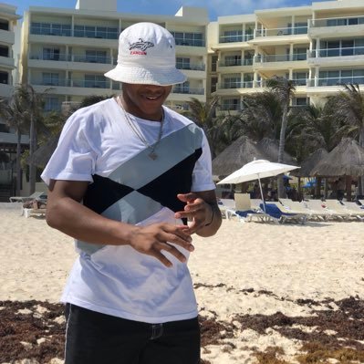 Profile Picture of John Gillis (@13_gillis) on Twitter