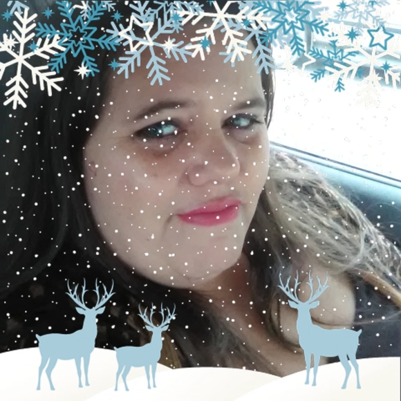Profile Picture of Bethany Mattison (@bethanymattison) on Poshmark