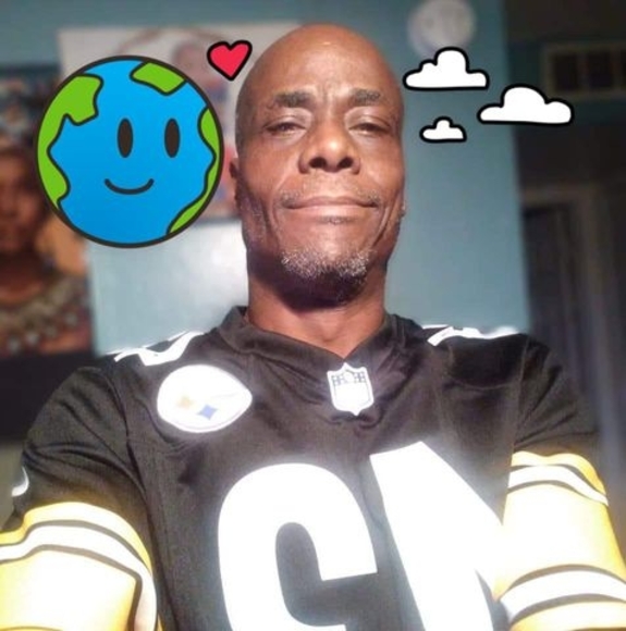 Profile Picture of Kenneth Whitfield (@realitynow1109) on Poshmark