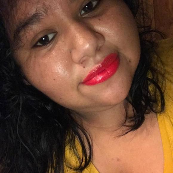 Profile Picture of Melissa Morado (@melipurp) on Poshmark