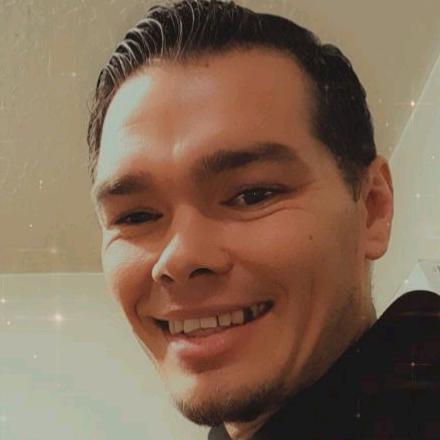 Profile Picture of travispeasley (@travispeasley) on Tiktok