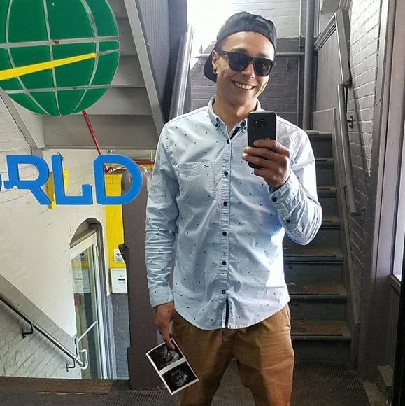 Profile Picture of Jared Almond (@jared_almond) on Poshmark