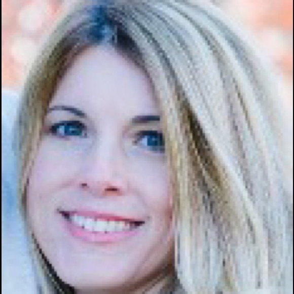 Profile Picture of Pam Lilienthal (@pslili) on Poshmark