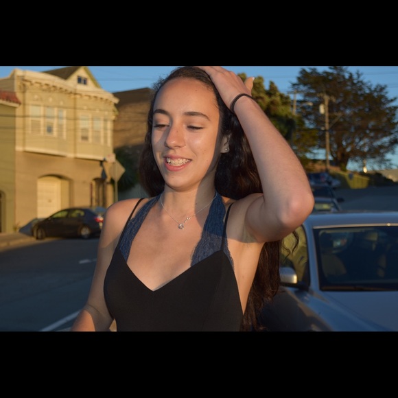 Profile Picture of Ariella Seidman-parra (@ariellasp) on Poshmark