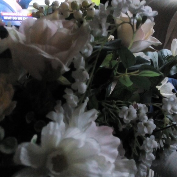 Profile Picture of Royal Samimi (@royal696) on Poshmark