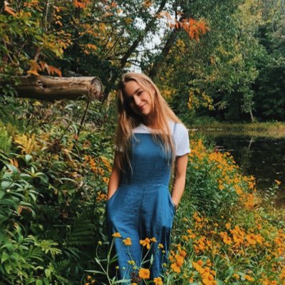 Profile Picture of Greta Frost (@gretafrost19) on Twitter