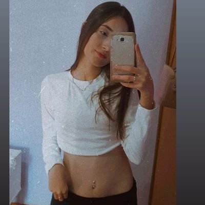 Profile Picture of Konrad (@KonradKatelyn) on Twitter