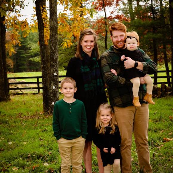 Profile Picture of Emily Daniel (@emilyrdaniel827) on Poshmark