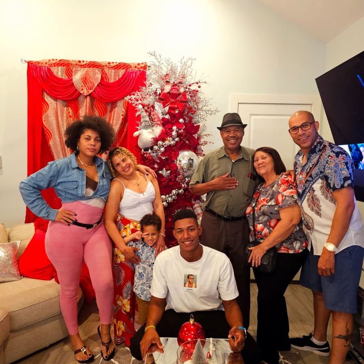 Profile Picture of Robinson Silverio (@robinssilverio) on Tiktok