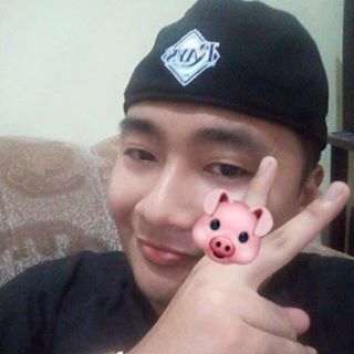 Profile Picture of Carlo Medrano (@carlo.medrano.545) on Facebook