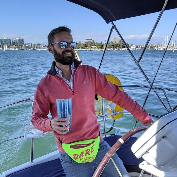 Profile Picture of Chris Boldon (@tantram) on Poshmark