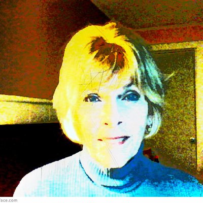 Profile Picture of Anne Webb (@Anne_Webb) on Twitter