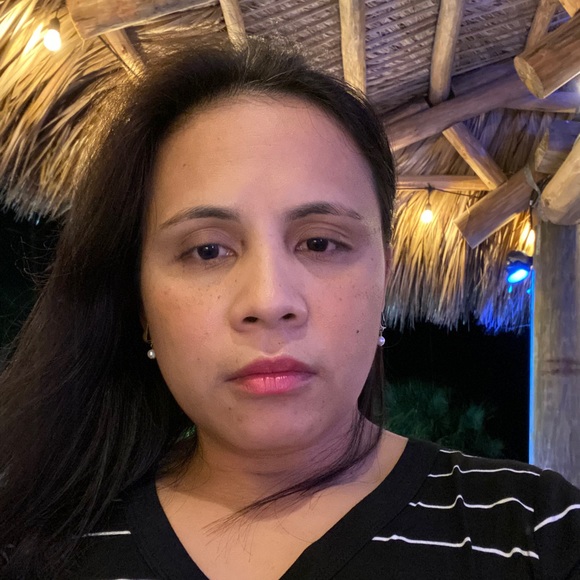 Profile Picture of Ruby Lema (@rubylema) on Poshmark
