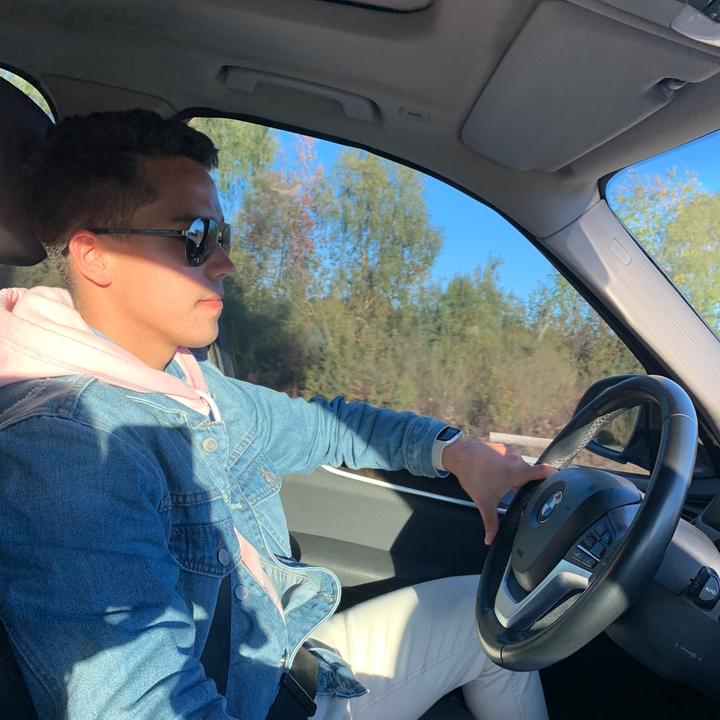 Richard hinrichsen - Tiktok Profile Picture of Richard hinrichsen (@richardhinrichsen_) on Tiktok