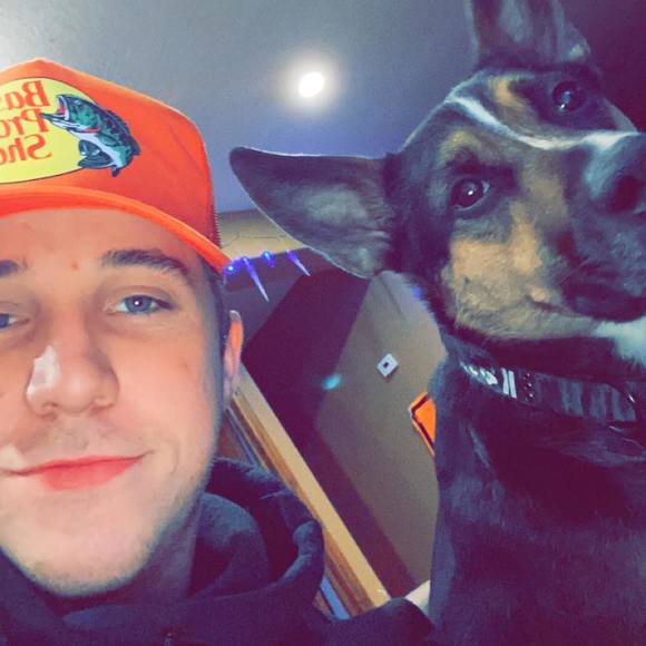 Profile Picture of Jason Gross (@jasontg) on Poshmark