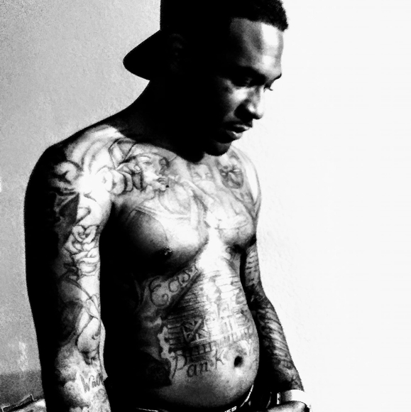 Profile Picture of Robert Bunton (@robertbunton) on Poshmark